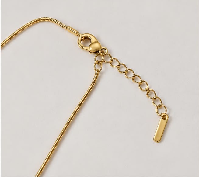 Gold Heart Pendant Necklace