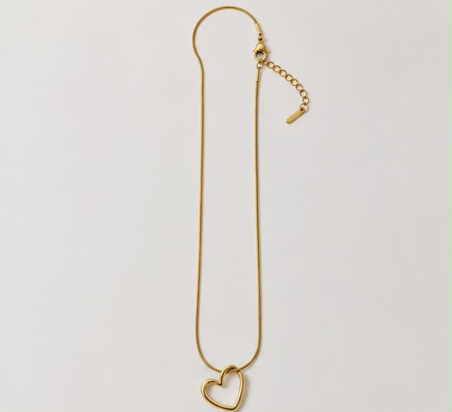 Gold Heart Pendant Necklace