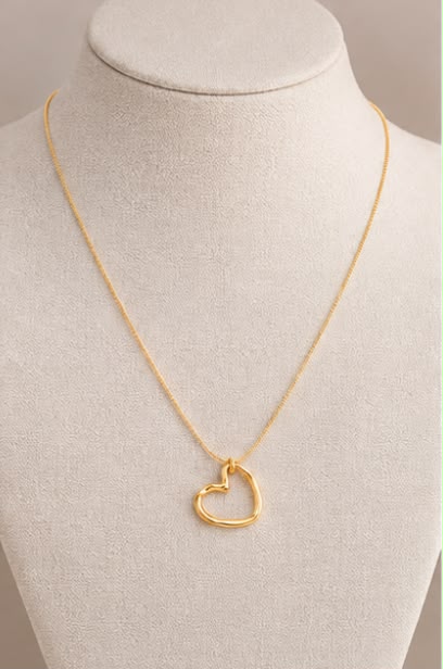 Gold Heart Pendant Necklace